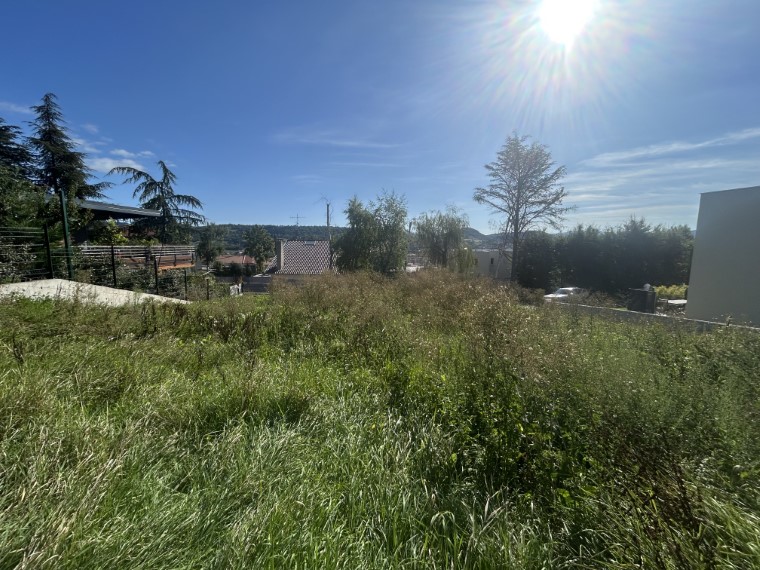 Terrain CHADRAC 710 m²