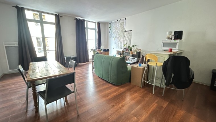 2 CENTRE VILLE 60 M2 DEJA LOUE