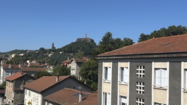F4 + BALCON ET PLACE DE PARKING CHADRAC