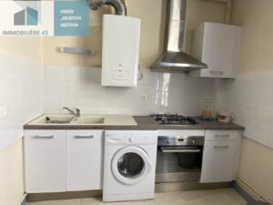T2 CUISINE EQUIPEE LE PUY EN VELAY – 2 pièce(s) – 46 m2