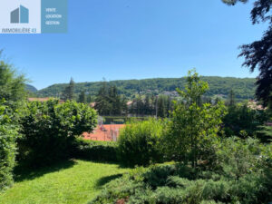 Maison de caractère avec parc arboré et dépendance locative BRIVES CHARENSAC