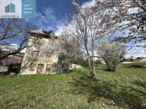 TERRAIN A VENDRE SUR AIGUILHE