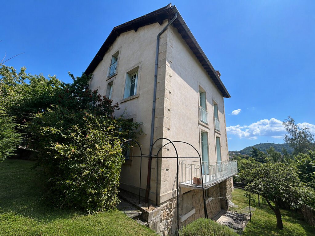 Maison d&rsquo;architecte secteur bas de la Sermone à Rénover