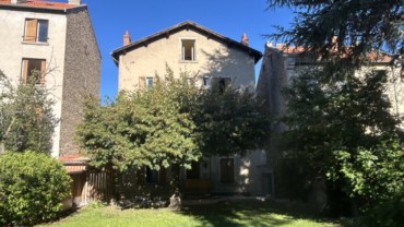 IMMEUBLE  280 M2 + TERRAIN ET GARAGES SECTEUR PHILIPPE JOURDE